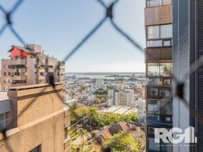 Apartamento à venda com 245m², 3 quartos, 3 suítes, 3 vagas no bairro Moinhos de Vento em Porto Alegre - Foto 13