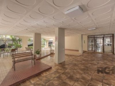 Apartamento à venda com 109m², 3 quartos, 1 suíte, 1 vaga no bairro Petrópolis em Porto Alegre - Foto 19