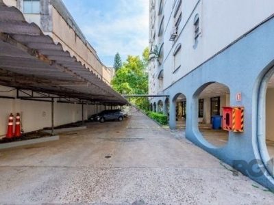 Apartamento à venda com 109m², 3 quartos, 1 suíte, 1 vaga no bairro Petrópolis em Porto Alegre - Foto 23