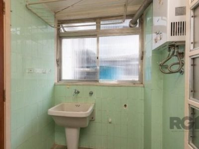 Apartamento à venda com 109m², 3 quartos, 1 suíte, 1 vaga no bairro Petrópolis em Porto Alegre - Foto 15