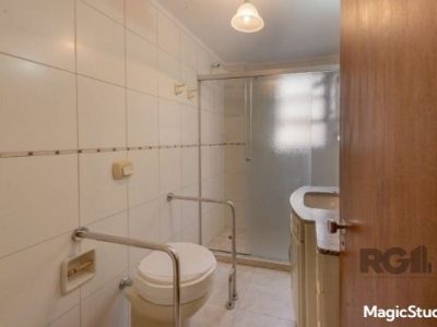 Apartamento à venda com 109m², 3 quartos, 1 suíte, 1 vaga no bairro Petrópolis em Porto Alegre - Foto 9