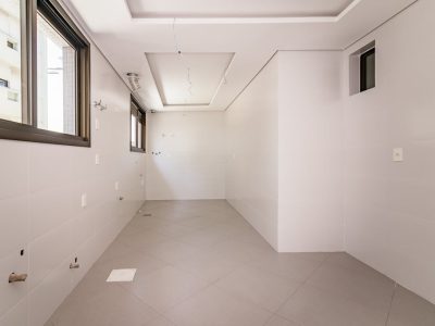 Apartamento à venda com 169m², 3 quartos, 1 suíte, 4 vagas no bairro Petrópolis em Porto Alegre - Foto 14