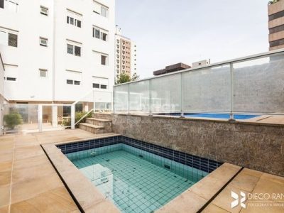 Apartamento à venda com 120m², 3 quartos, 2 suítes, 3 vagas no bairro Petrópolis em Porto Alegre - Foto 12