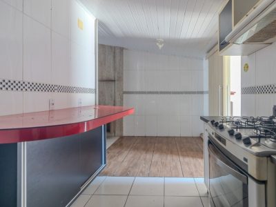 Casa à venda com 160m², 3 quartos, 1 suíte no bairro Floresta em Porto Alegre - Foto 8