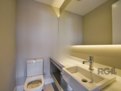 Apartamento à venda com 121m², 3 quartos, 3 suítes, 2 vagas no bairro Petrópolis em Porto Alegre - Foto 9