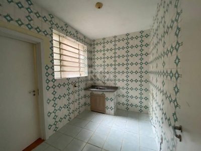 Apartamento à venda com 105m², 3 quartos no bairro Floresta em Porto Alegre - Foto 3