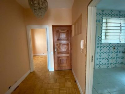 Apartamento à venda com 105m², 3 quartos no bairro Floresta em Porto Alegre - Foto 4