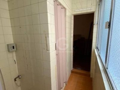 Apartamento à venda com 105m², 3 quartos no bairro Floresta em Porto Alegre - Foto 11