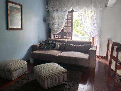 Casa à venda com 270m², 4 quartos, 1 suíte, 5 vagas no bairro Ipanema em Porto Alegre - Foto 22