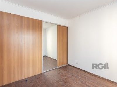 Apartamento à venda com 102m², 3 quartos, 1 suíte, 1 vaga no bairro Moinhos de Vento em Porto Alegre - Foto 19