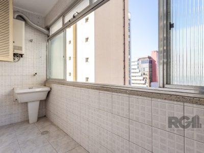 Apartamento à venda com 102m², 3 quartos, 1 suíte, 1 vaga no bairro Moinhos de Vento em Porto Alegre - Foto 42