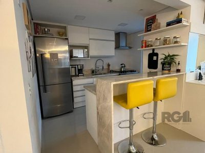 Apartamento à venda com 89m², 3 quartos, 1 suíte, 2 vagas no bairro Petrópolis em Porto Alegre - Foto 4