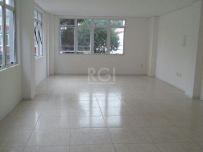 Conjunto/Sala à venda com 133m², 3 vagas no bairro Partenon em Porto Alegre - Foto 8