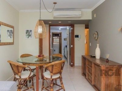 Apartamento à venda com 78m², 2 quartos, 1 suíte, 2 vagas no bairro Jardim Botânico em Porto Alegre - Foto 6