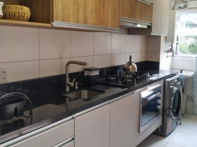 Apartamento à venda com 58m², 2 quartos, 1 suíte, 1 vaga no bairro Medianeira em Porto Alegre - Foto 6