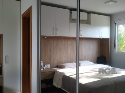 Apartamento à venda com 58m², 2 quartos, 1 suíte, 1 vaga no bairro Medianeira em Porto Alegre - Foto 12