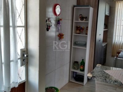 Casa à venda com 150m², 3 quartos, 2 vagas no bairro Passo d'Areia em Porto Alegre - Foto 15