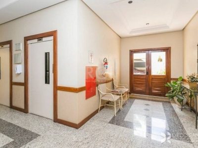 Apartamento à venda com 70m², 2 quartos, 1 suíte, 1 vaga no bairro Menino Deus em Porto Alegre - Foto 21