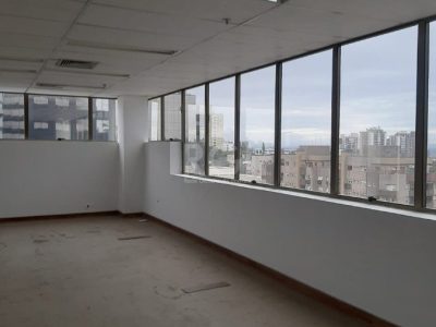 Conjunto/Sala à venda com 318m², 4 vagas no bairro Boa Vista em Porto Alegre - Foto 6