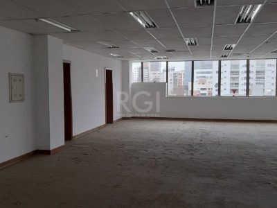 Conjunto/Sala à venda com 318m², 4 vagas no bairro Boa Vista em Porto Alegre - Foto 12