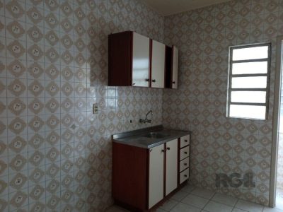 Apartamento à venda com 67m², 2 quartos no bairro Petrópolis em Porto Alegre - Foto 3