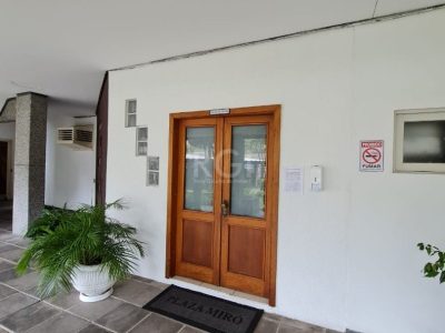 Apartamento à venda com 94m², 3 quartos, 1 suíte, 1 vaga no bairro Menino Deus em Porto Alegre - Foto 32