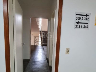 Apartamento à venda com 94m², 3 quartos, 1 suíte, 1 vaga no bairro Menino Deus em Porto Alegre - Foto 42