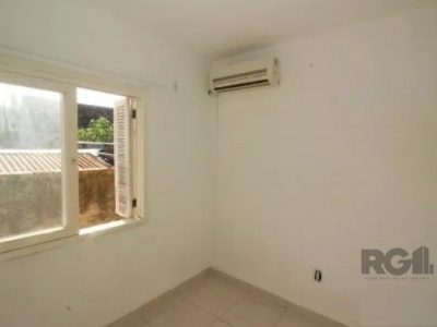 Casa Condominio à venda com 80m², 3 quartos, 1 vaga no bairro Partenon em Porto Alegre - Foto 18