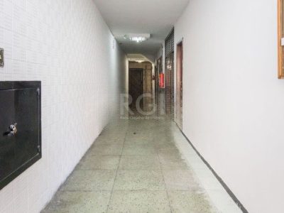 Apartamento à venda com 70m², 2 quartos no bairro Bom Fim em Porto Alegre - Foto 9