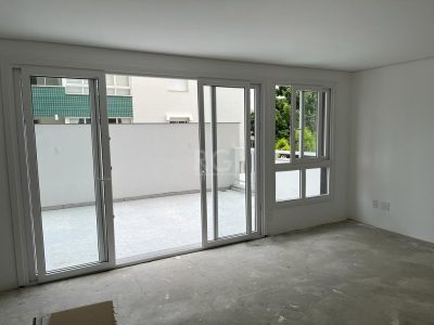 Apartamento à venda com 102m², 2 quartos, 2 suítes, 2 vagas no bairro Tristeza em Porto Alegre - Foto 6