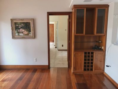 Apartamento à venda com 170m², 3 quartos, 1 suíte, 2 vagas no bairro Independência em Porto Alegre - Foto 32