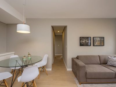 Apartamento à venda com 65m², 3 quartos, 1 suíte, 1 vaga no bairro Petrópolis em Porto Alegre - Foto 7