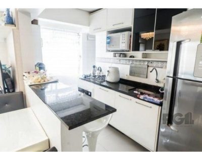 Apartamento à venda com 59m², 2 quartos, 1 vaga no bairro Jardim do Salso em Porto Alegre - Foto 3