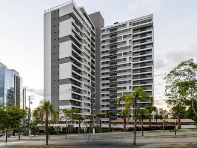 Apartamento à venda com 74m², 2 quartos, 1 suíte, 2 vagas no bairro Petrópolis em Porto Alegre - Foto 2