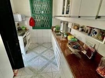 Casa à venda com 250m², 2 quartos, 1 suíte, 2 vagas no bairro Partenon em Porto Alegre - Foto 21