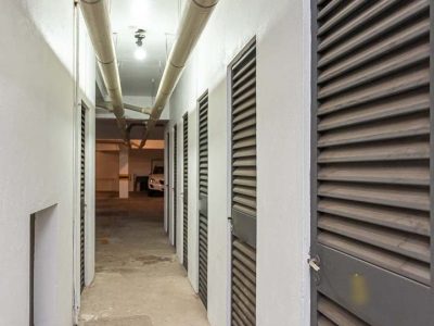 Cobertura à venda com 216m², 4 quartos, 1 suíte, 2 vagas no bairro Petrópolis em Porto Alegre - Foto 43