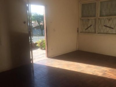 Casa à venda com 100m², 3 quartos, 2 vagas no bairro Glória em Porto Alegre - Foto 8