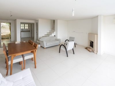 Casa Condominio à venda com 208m², 3 quartos, 1 suíte, 2 vagas no bairro Tristeza em Porto Alegre - Foto 9