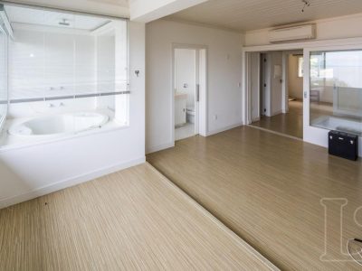 Casa Condominio à venda com 208m², 3 quartos, 1 suíte, 2 vagas no bairro Tristeza em Porto Alegre - Foto 18