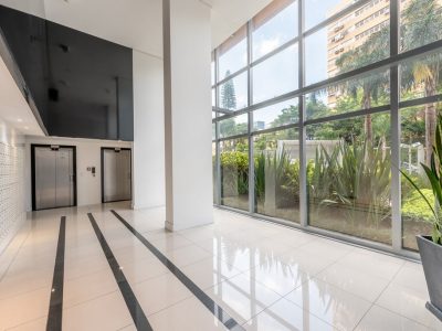 Apartamento à venda com 76m², 2 quartos, 1 suíte, 2 vagas no bairro Petrópolis em Porto Alegre - Foto 20