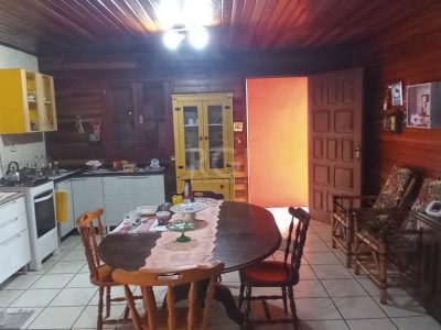 Casa à venda com 107m², 3 quartos, 2 vagas no bairro Tristeza em Porto Alegre - Foto 7