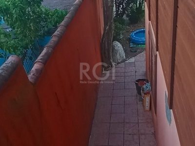 Casa à venda com 107m², 3 quartos, 2 vagas no bairro Tristeza em Porto Alegre - Foto 38