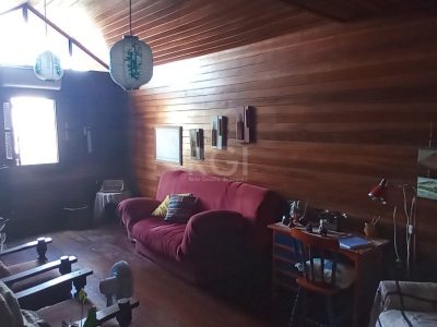 Casa à venda com 107m², 3 quartos, 2 vagas no bairro Tristeza em Porto Alegre - Foto 2