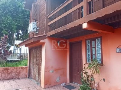 Casa à venda com 107m², 3 quartos, 2 vagas no bairro Tristeza em Porto Alegre - Foto 39