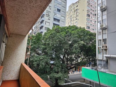 Apartamento à venda com 168m², 3 quartos no bairro Centro em Porto Alegre - Foto 39