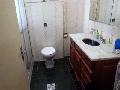 Apartamento à venda com 110m², 3 quartos, 2 vagas no bairro São João em Porto Alegre - Foto 18