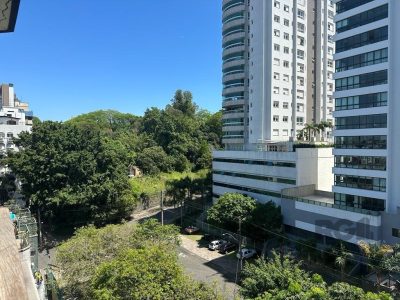 Apartamento à venda com 123m², 3 quartos, 1 suíte, 2 vagas no bairro Rio Branco em Porto Alegre - Foto 12