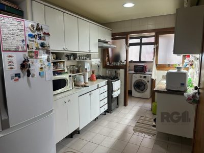 Apartamento à venda com 123m², 3 quartos, 1 suíte, 2 vagas no bairro Rio Branco em Porto Alegre - Foto 3