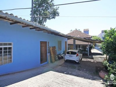 Casa à venda com 254m², 3 quartos, 1 suíte, 3 vagas no bairro Partenon em Porto Alegre - Foto 4