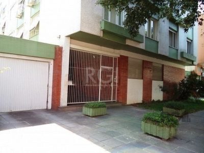 Apartamento à venda com 100m², 2 quartos, 1 suíte, 1 vaga no bairro Rio Branco em Porto Alegre - Foto 2